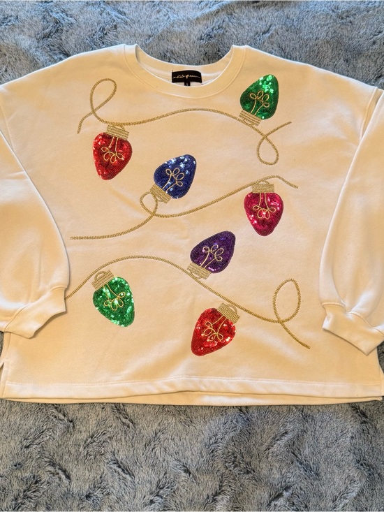State of Mind Sweaters - Festive Holiday Sweatshirt with holiday lights detail | Size = Large